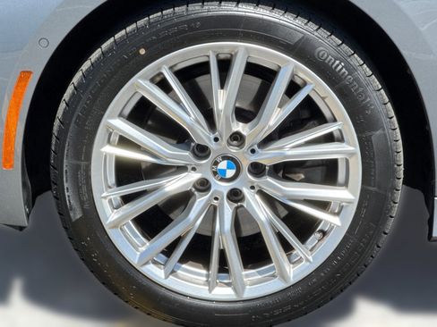Certified 2023 BMW 330i Sedan w/ Parking Assistance Package RWD image 11