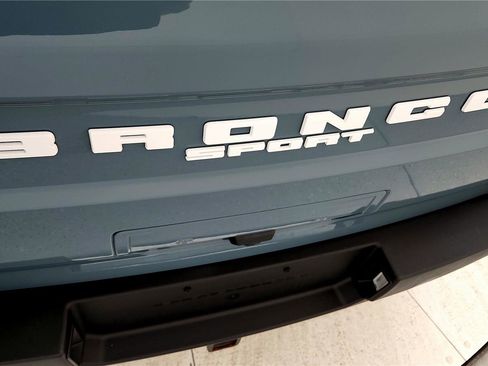 Used 2021 Ford Bronco Sport Badlands image 14