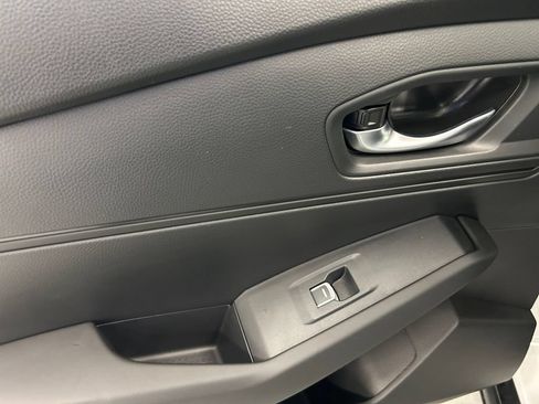 Used 2025 Honda Accord Sport image 16