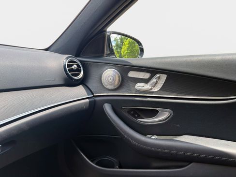 Used 2023 Mercedes-Benz E 350 Sedan image 20