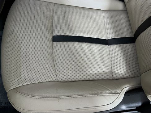 Certified 2024 MAZDA CX-90 Plug-In Hybrid w/ Preferred AWD/4WD image 19