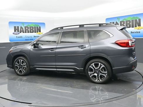 Used 2024 Subaru Ascent Limited w/ Technology Package AWD/4WD image 3