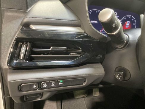 Used 2024 Acura MDX SH-AWD w/ Technology Package image 24