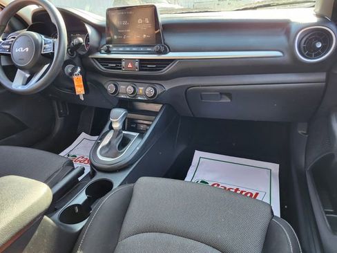 Used 2024 Kia Forte LXS image 13