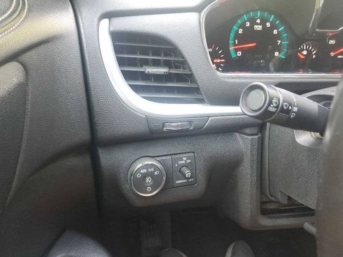 Used 2014 Chevrolet Traverse LT FWD image 23