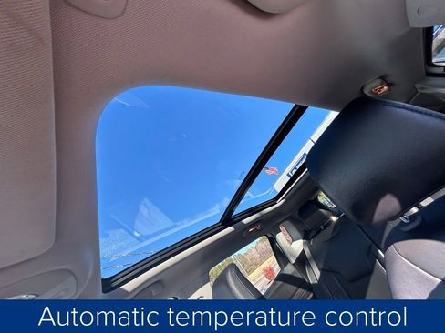 Used 2022 Jeep Compass Trailhawk w/ Trailhawk Elite Group image 34