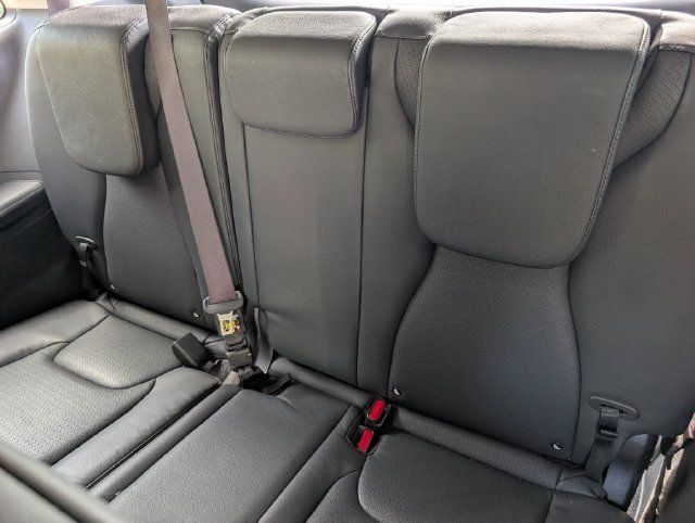 Used 2026 Kia Carnival SX Prestige FWD image 32