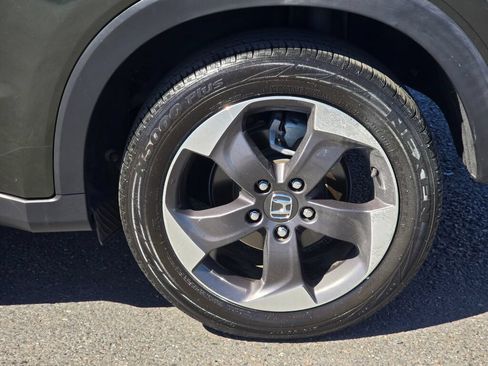 Used 2018 Honda HR-V EX image 10