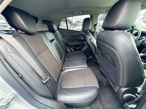 Used 2019 Buick Encore Preferred image 24