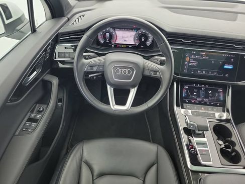 Used 2025 Audi Q7 3.0T Premium Plus AWD/4WD image 17