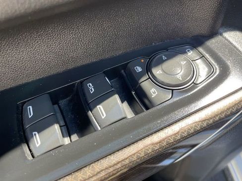 Used 2020 Chevrolet Silverado 2500 LT w/ All Star Edition AWD/4WD image 12