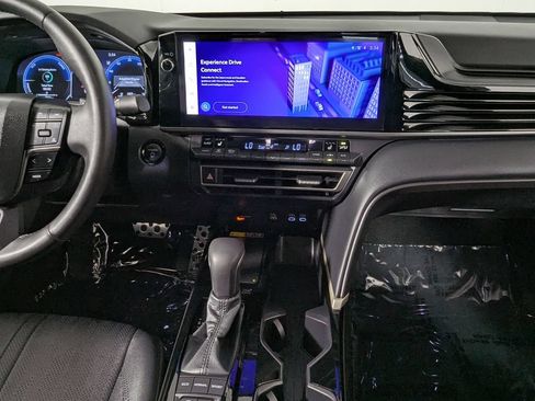 Certified 2025 Toyota Camry XSE FWD image 39