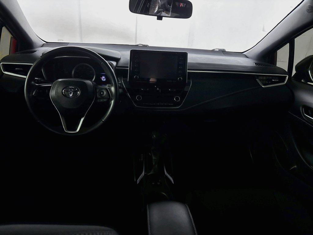 Used 2021 Toyota Corolla SE w/ Special Edition FWD image 12
