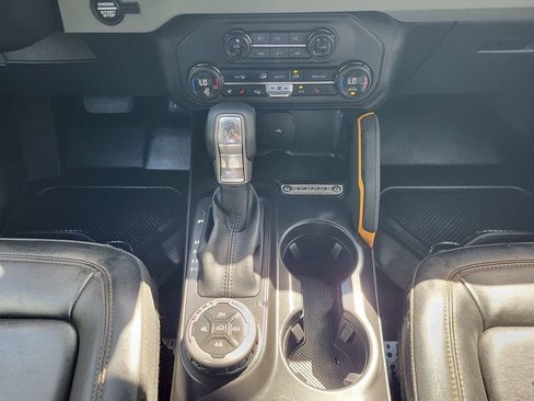 Used 2023 Ford Bronco Badlands AWD/4WD image 30