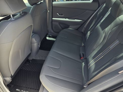 Certified 2026 Hyundai Elantra Sport FWD image 16