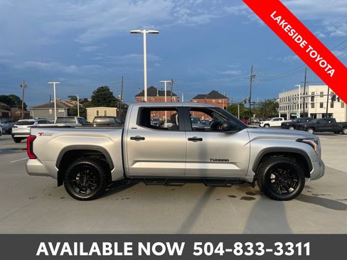 Used 2022 Toyota Tundra SR5 RWD image 6