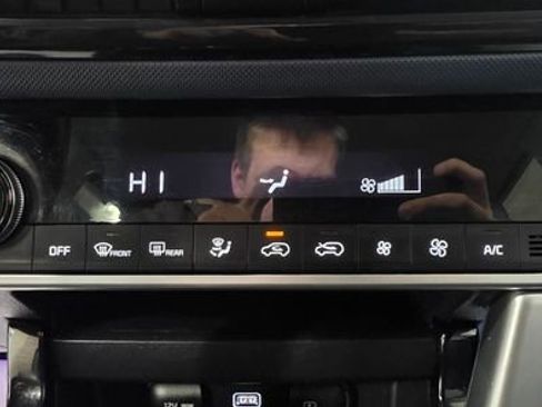 Used 2022 Kia Seltos S image 19