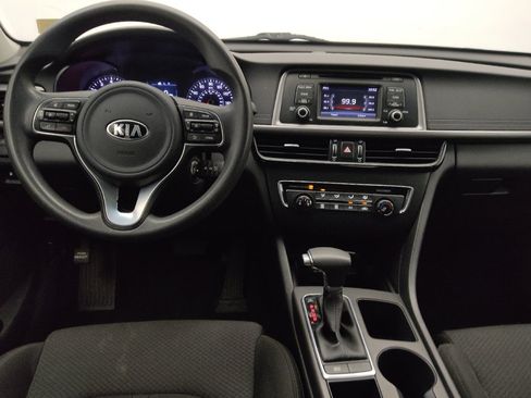 Used 2017 Kia Optima LX FWD image 22