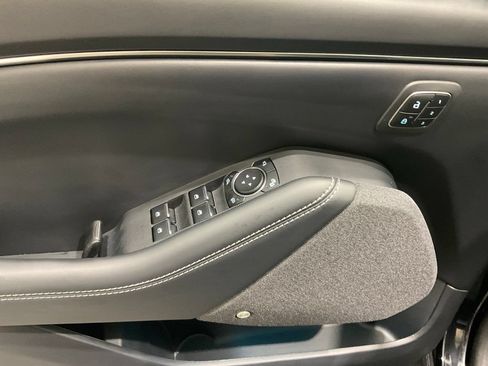 Used 2025 Ford Mustang Mach-E Premium AWD/4WD image 7