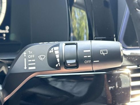 New 2026 Nissan Pathfinder SL FWD image 31