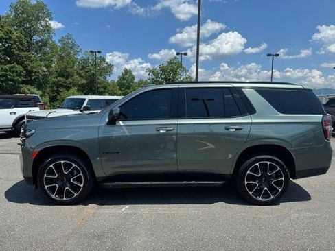 Used 2024 Chevrolet Tahoe RST w/ Luxury Package RWD image 4