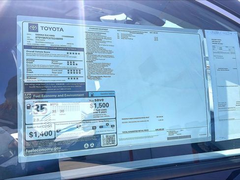 New 2026 Toyota Sienna XLE image 18