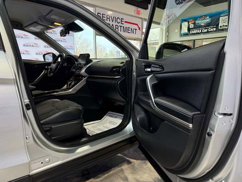 Used 2025 Mitsubishi Eclipse Cross SE image 44