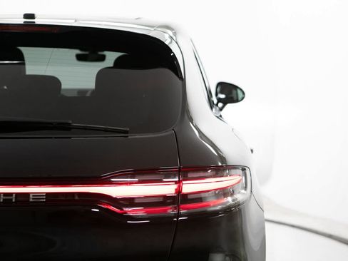 New 2026 Porsche Macan AWD/4WD image 21