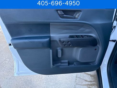 Used 2023 Ford Maverick Lariat w/ Lariat Luxury Package FWD image 11