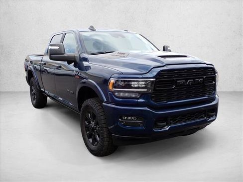 Used 2024 RAM 2500 Limited AWD/4WD image 5