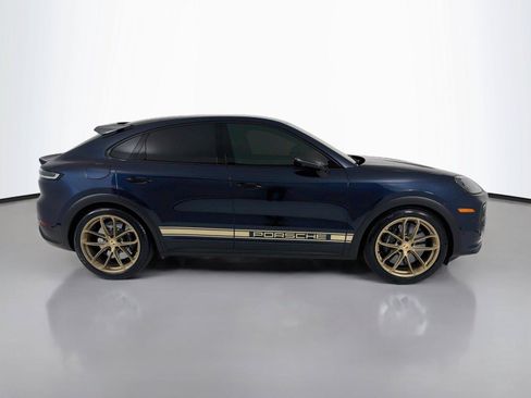 Used 2024 Porsche Cayenne Turbo GT AWD/4WD image 30
