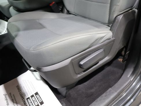 Used 2016 RAM 1500 Express w/ Black Ram 1500 Express Group AWD/4WD image 10
