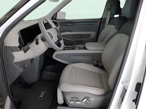 New 2026 Kia EV9 Land image 22