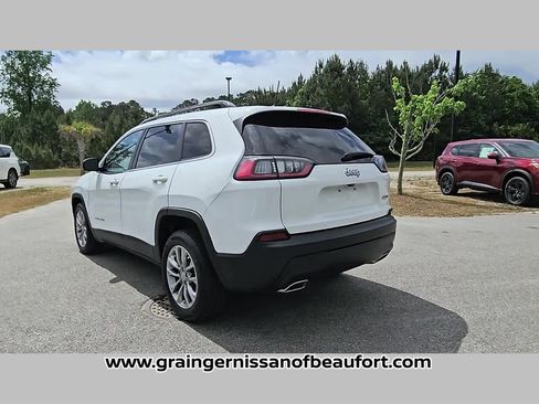 Used 2022 Jeep Cherokee Latitude Lux w/ Sun & Sound Group FWD image 28