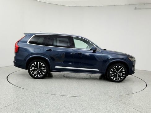 New 2026 Volvo XC90 B6 Plus w/ Protection Package Premier image 4