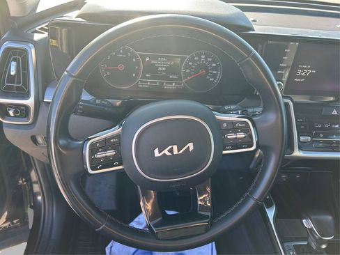 Used 2022 Kia Sorento S w/ Panoramic Sunroof Package image 20