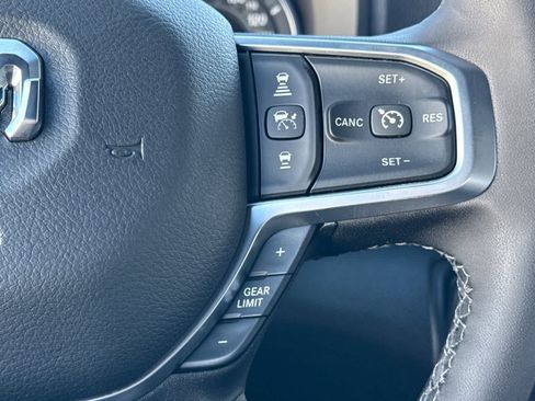New 2026 RAM 2500 Big Horn AWD/4WD image 27