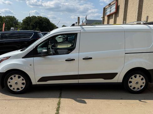Used 2022 Ford Transit Connect XL FWD image 4