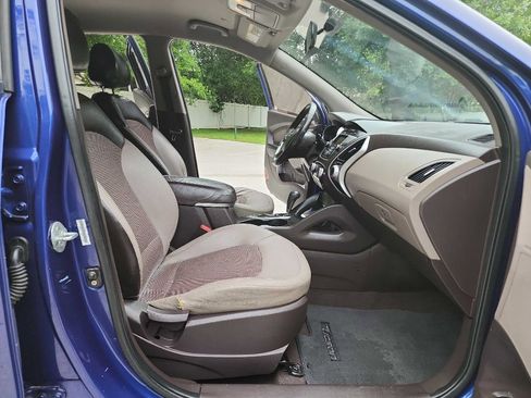 Used 2011 Hyundai Tucson GLS FWD image 21