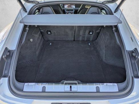 Used 2023 Porsche Panamera 4 Platinum Edition image 10