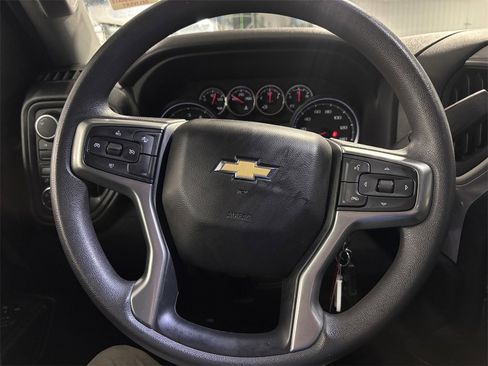 Used 2023 Chevrolet Silverado 2500 Custom w/ Custom Value Package image 20