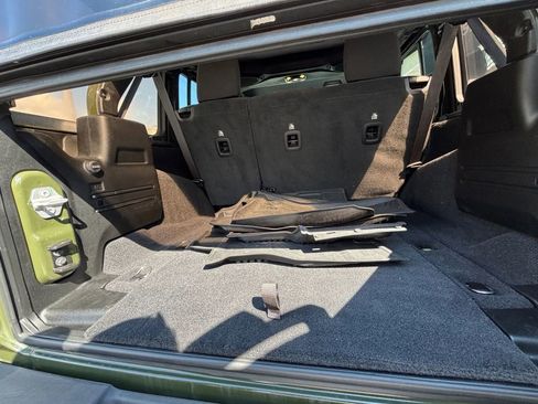 Used 2021 Jeep Wrangler Unlimited Sport image 18