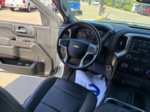 Used 2022 Chevrolet Silverado 2500 LTZ w/ LTZ Plus Package AWD/4WD image 29