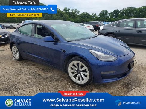 Used 2022 Tesla Model 3 RWD image 5