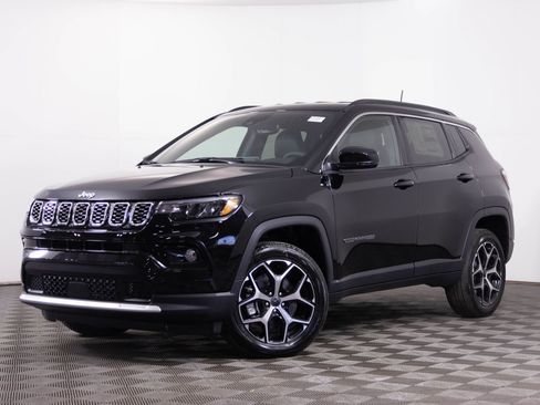 New 2026 Jeep Compass Limited image 2