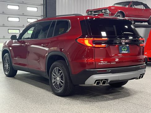 Certified 2025 GMC Acadia Elevation w/ Super Cruise Package AWD/4WD image 3