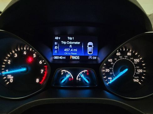 Used 2017 Ford Escape SE w/ SE Sport Appearance Package image 23