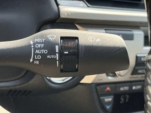 Used 2017 Lexus ES 350 w/ Luxury Package FWD image 44