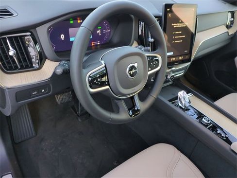New 2026 Volvo XC60 T8 Core w/ Climate Package image 9