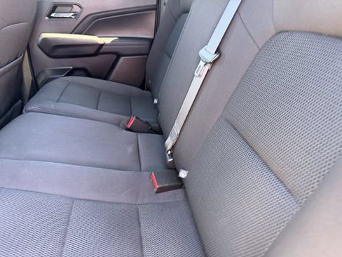 Used 2023 Chevrolet Colorado LT w/ LT Convenience Package II AWD/4WD image 21